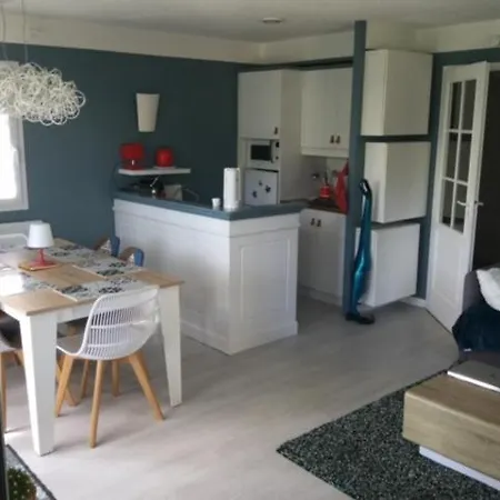 Maison Sur Le Golf, Plage Et Commerces A Pied